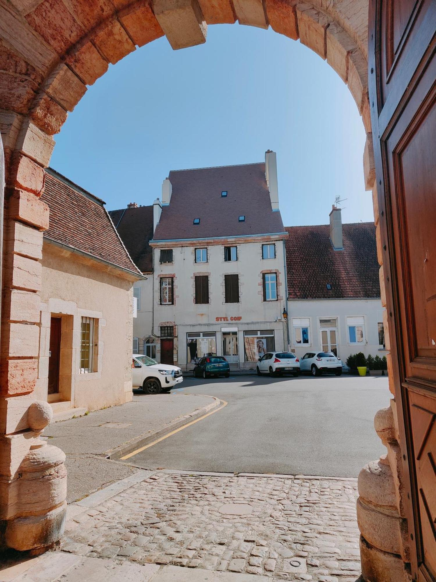 Les Petites Forges Apartment Auxonne Bagian luar foto